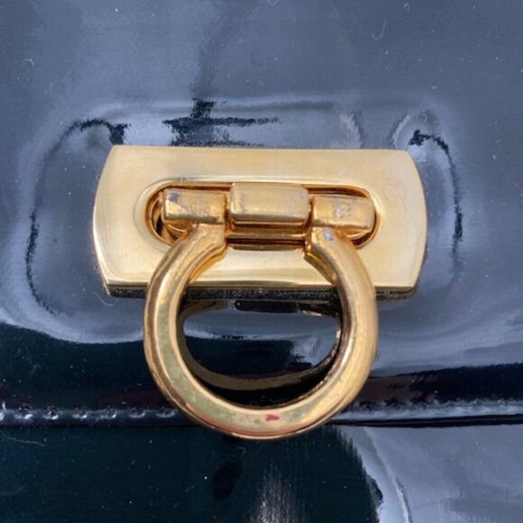 VINTAGE Giani Bernini Black Patent Faux Leather Crossbody Handbag Purse - Picture 15 of 16